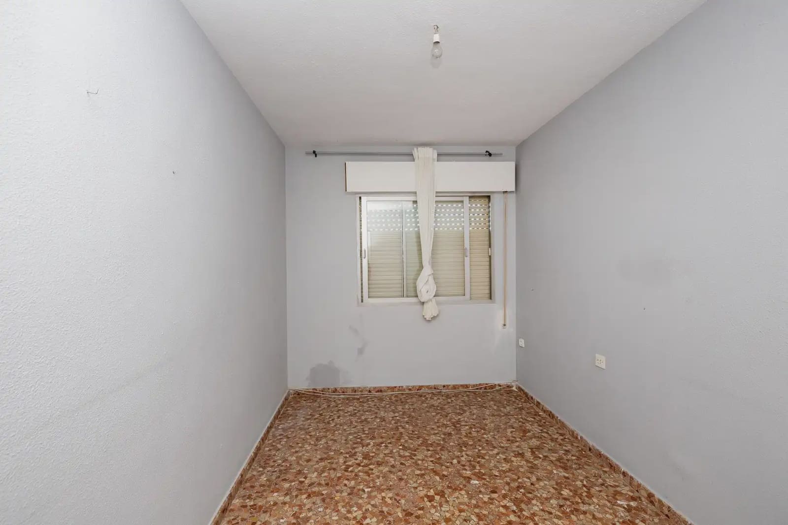 Local Comercial en Granada ciudad en venta - 640.000 € (Ref: 9836969)