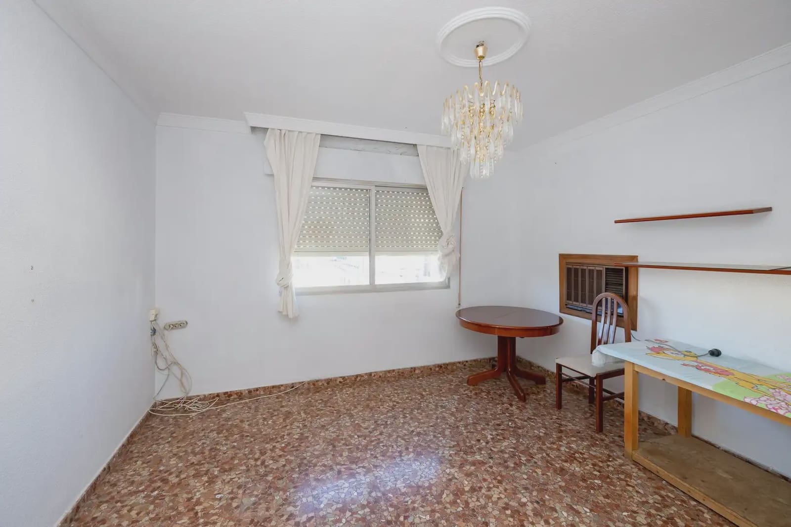 Local Comercial en Granada ciudad en venta - 640.000 € (Ref: 9836969)