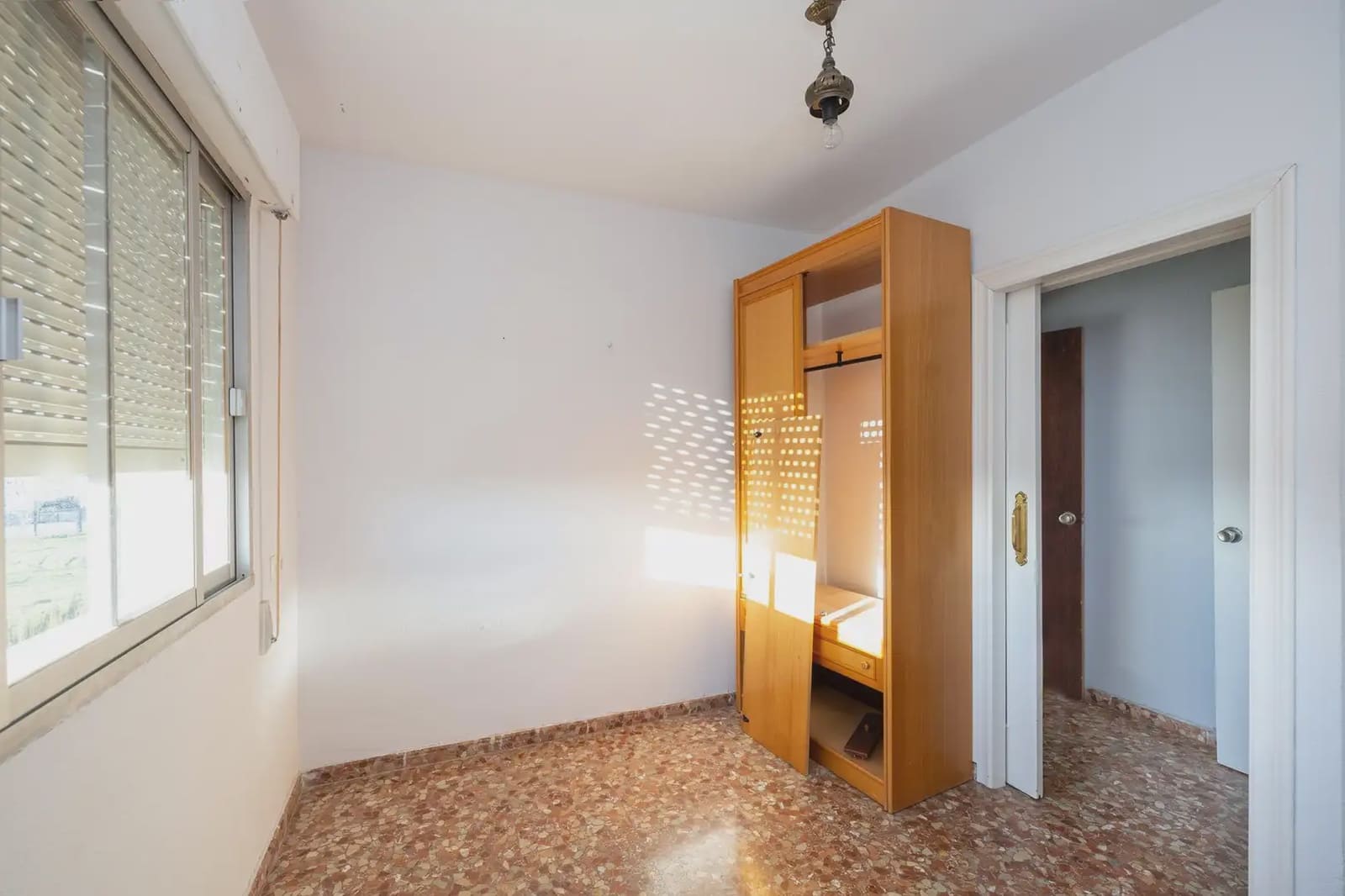 Local Comercial en Granada ciudad en venta - 640.000 € (Ref: 9836969)