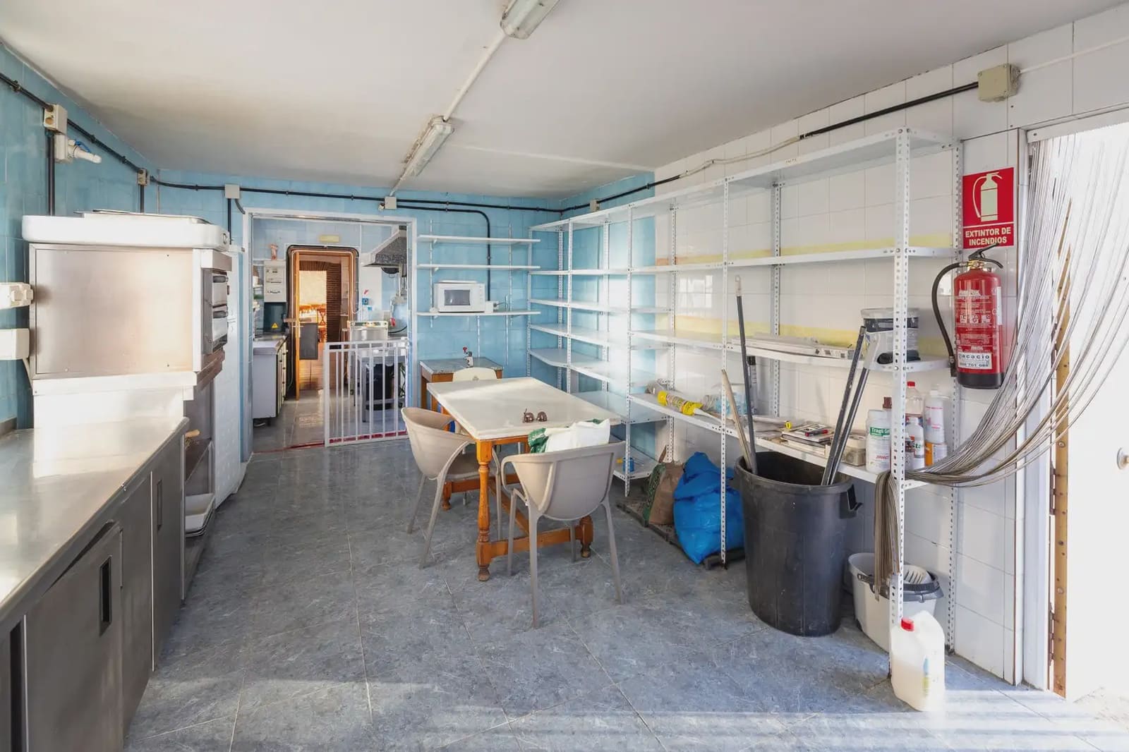 Local Comercial en Granada ciudad en venta - 640.000 € (Ref: 9836969)