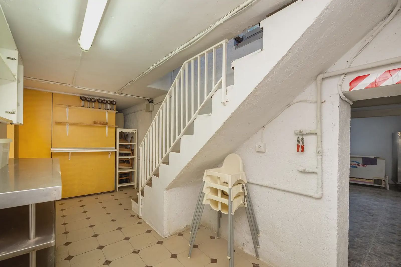 Local Comercial en Granada ciudad en venta - 640.000 € (Ref: 9836969)