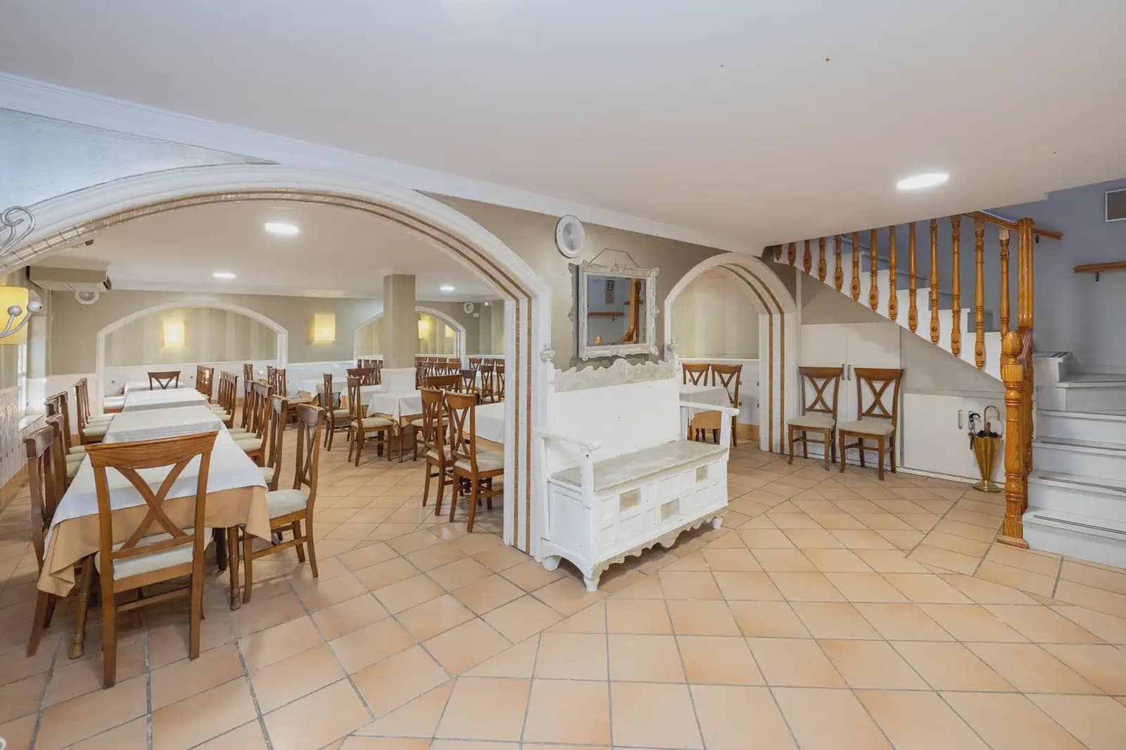 Local Comercial en Granada ciudad en venta - 640.000 € (Ref: 9836969)