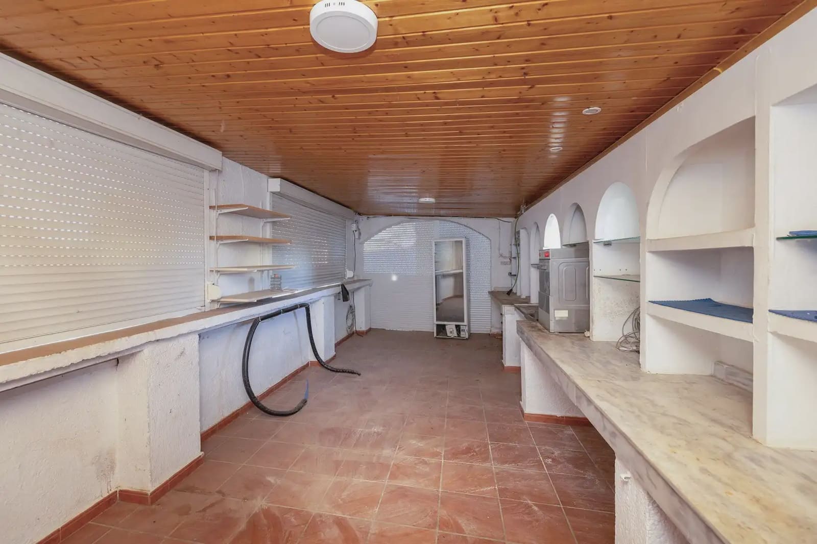 Local Comercial en Granada ciudad en venta - 640.000 € (Ref: 9836969)