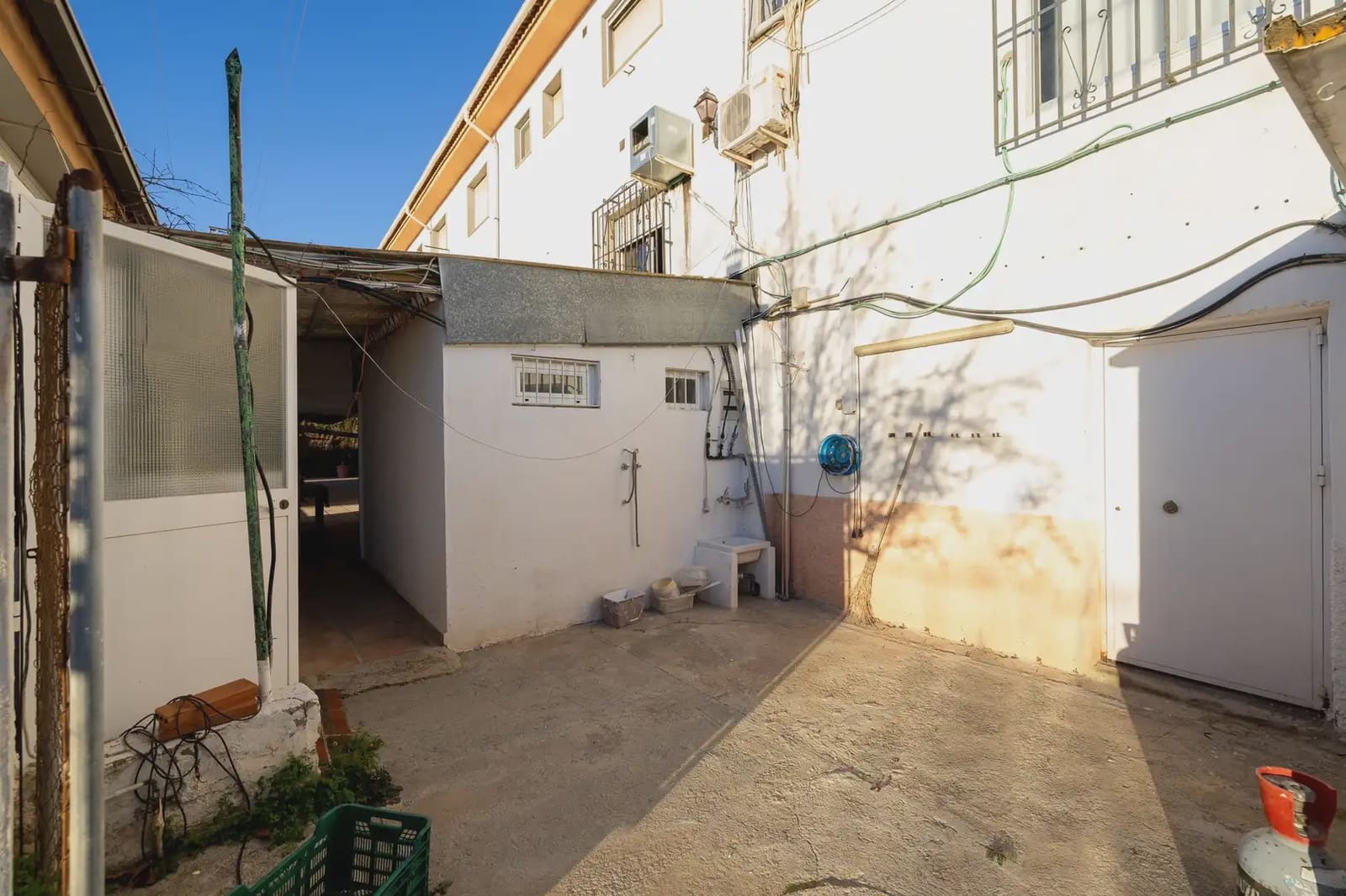 Local Comercial en Granada ciudad en venta - 640.000 € (Ref: 9836969)