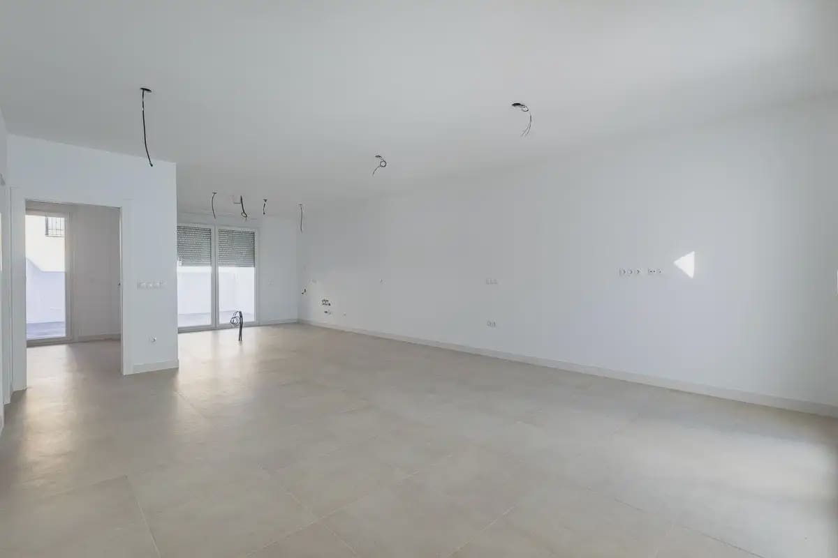 Omakotitalo myytävänä paikassa Vegas del Genil mukana 
autotalli - 270 000 € (Ref: 9836972)