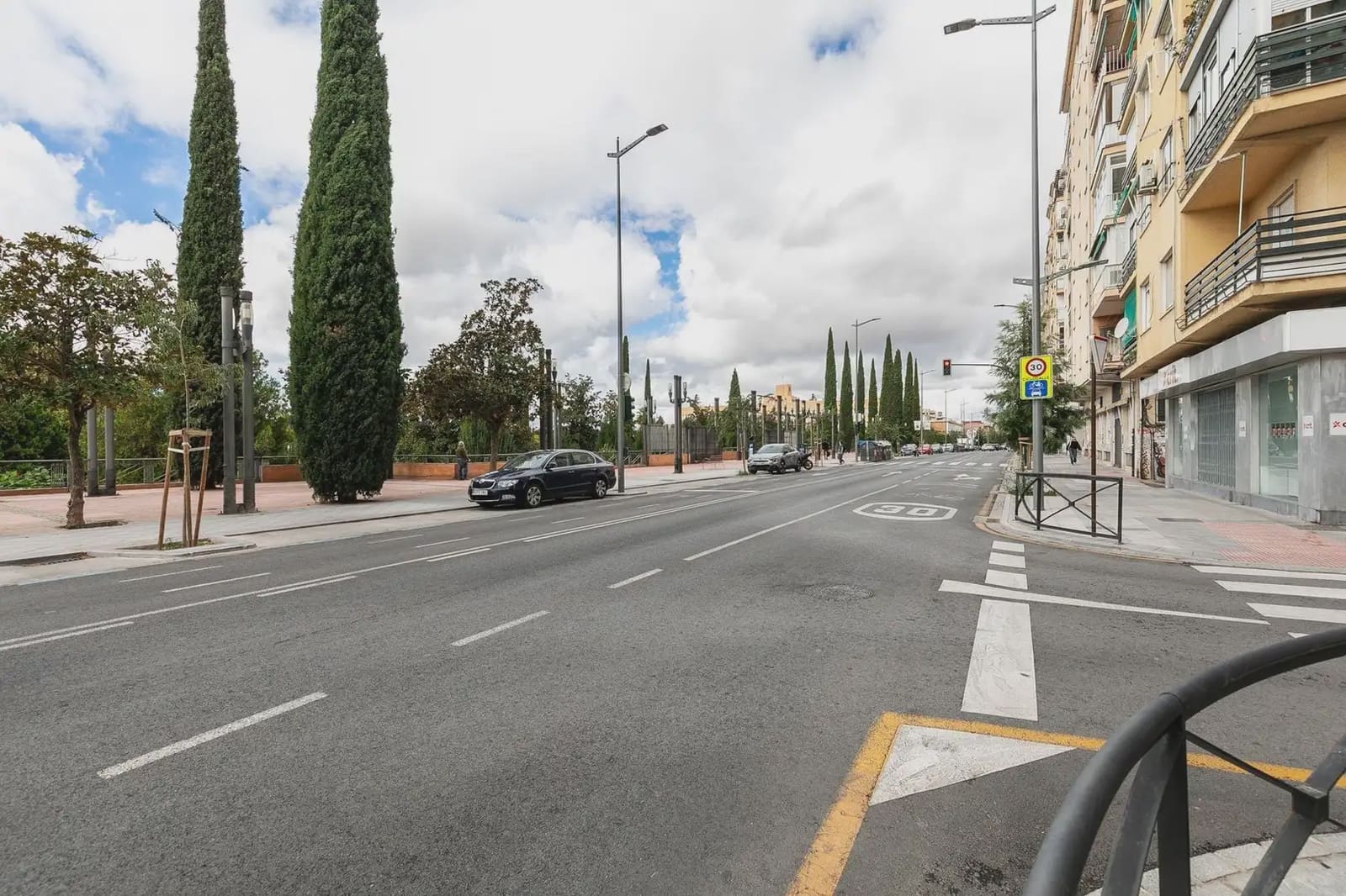 Erhverv til salg i Granada by - € 62.500 (Ref: 9836973)