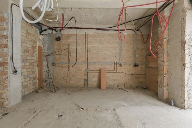 Gewerbe zu verkaufen in Camino de Ronda - Rosaleda, Granada Stadt - 62.500 € (Ref: 9836973)