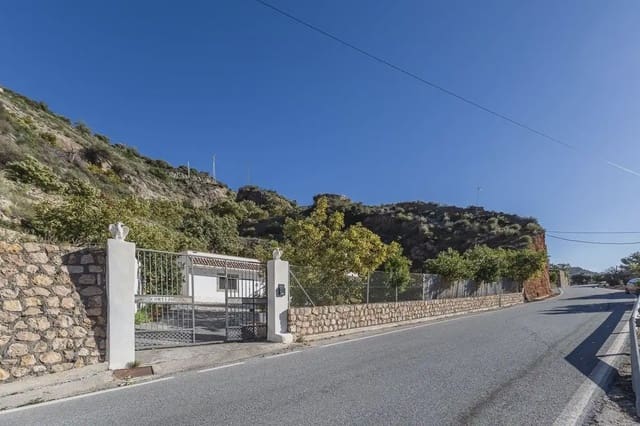 Finca/Landhuis te koop in Los Guajares met zwembad - € 299.900 (Ref: 9836974)