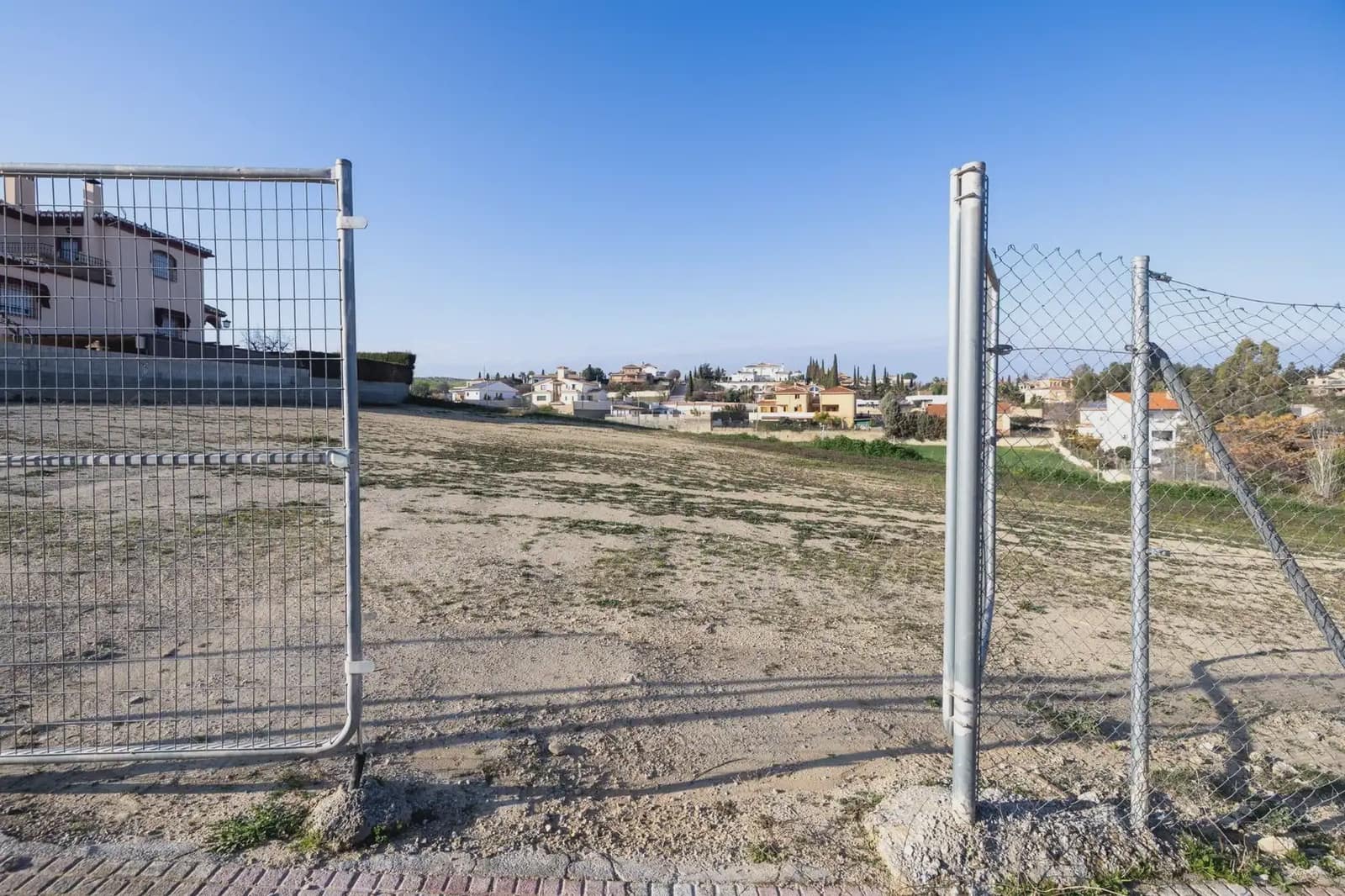 Building Plot for sale in Las Gabias - € 155,000 (Ref: 9836976)