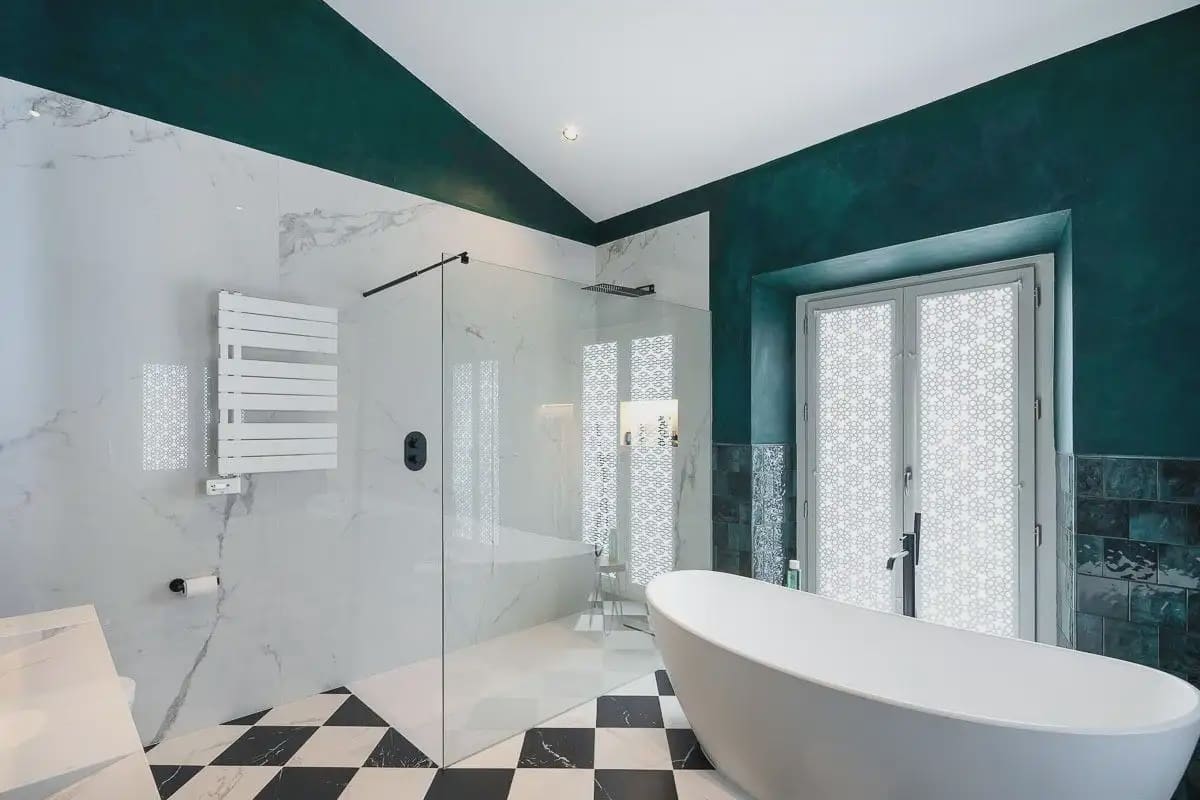 Villa zu verkaufen in Granada Stadt mit Garage - 1.357.000 € (Ref: 9836978)