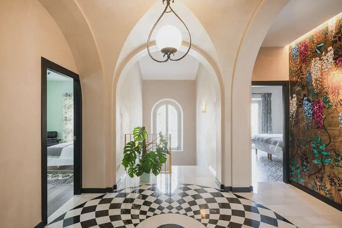 Villa zu verkaufen in Granada Stadt mit Garage - 1.357.000 € (Ref: 9836978)