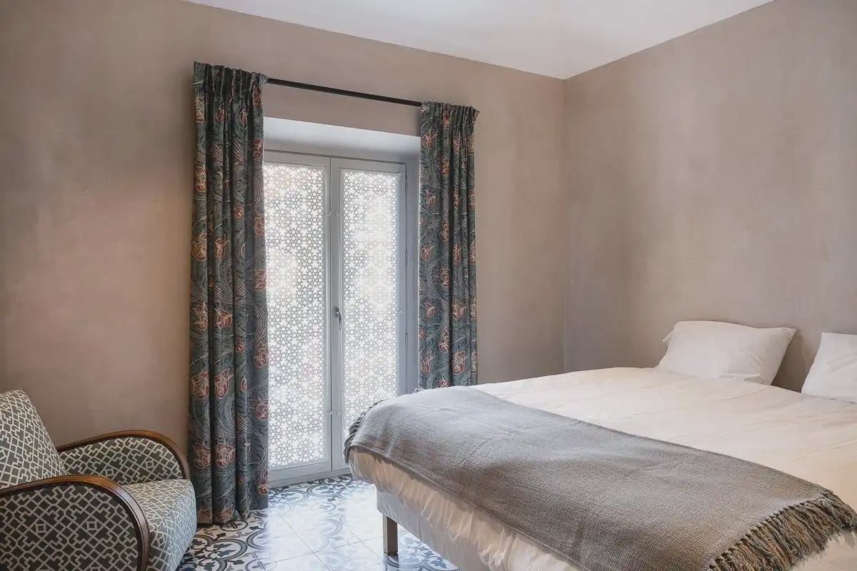 Villa zu verkaufen in Granada Stadt mit Garage - 1.357.000 € (Ref: 9836978)