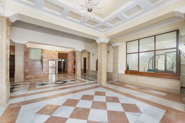 Leilighet til salgs i San Matías - Realejo, Granada by - € 520 000 (Ref: 9836979)