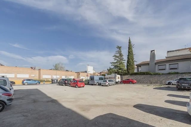 Działka budowlana na sprzedaż w Churriana de la Vega - 375 000 € (Ref: 9836982)