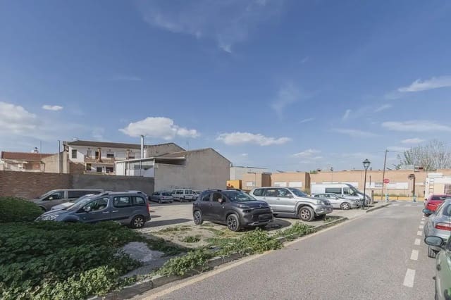 Działka budowlana na sprzedaż w Churriana de la Vega - 375 000 € (Ref: 9836982)