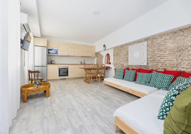 3 slaapkamer Appartement te koop in Albaicin, Granada stad - € 540.000 (Ref: 9836983)