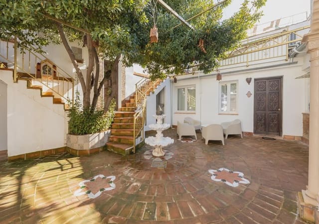 3 slaapkamer Appartement te koop in Albaicin, Granada stad - € 540.000 (Ref: 9836983)