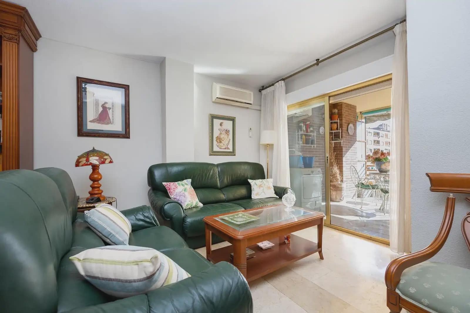 Lägenhet till salu i Granada stad med garage - 420 000 € (Ref: 9836984)