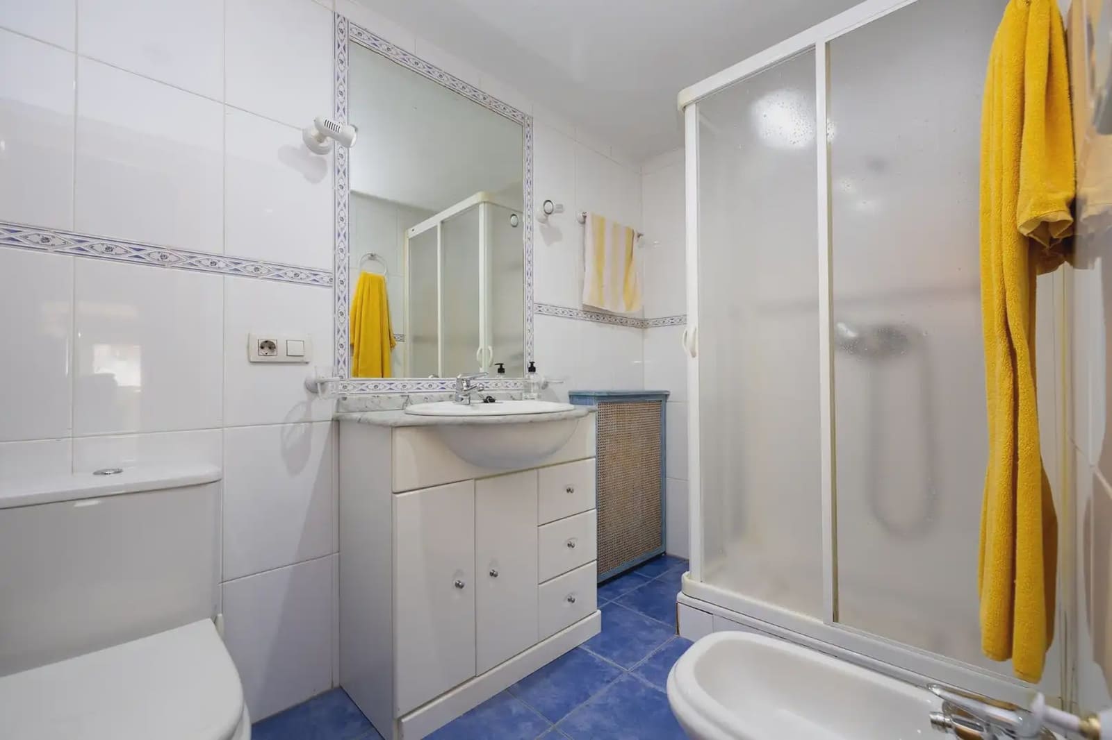 Lägenhet till salu i Granada stad med garage - 420 000 € (Ref: 9836984)