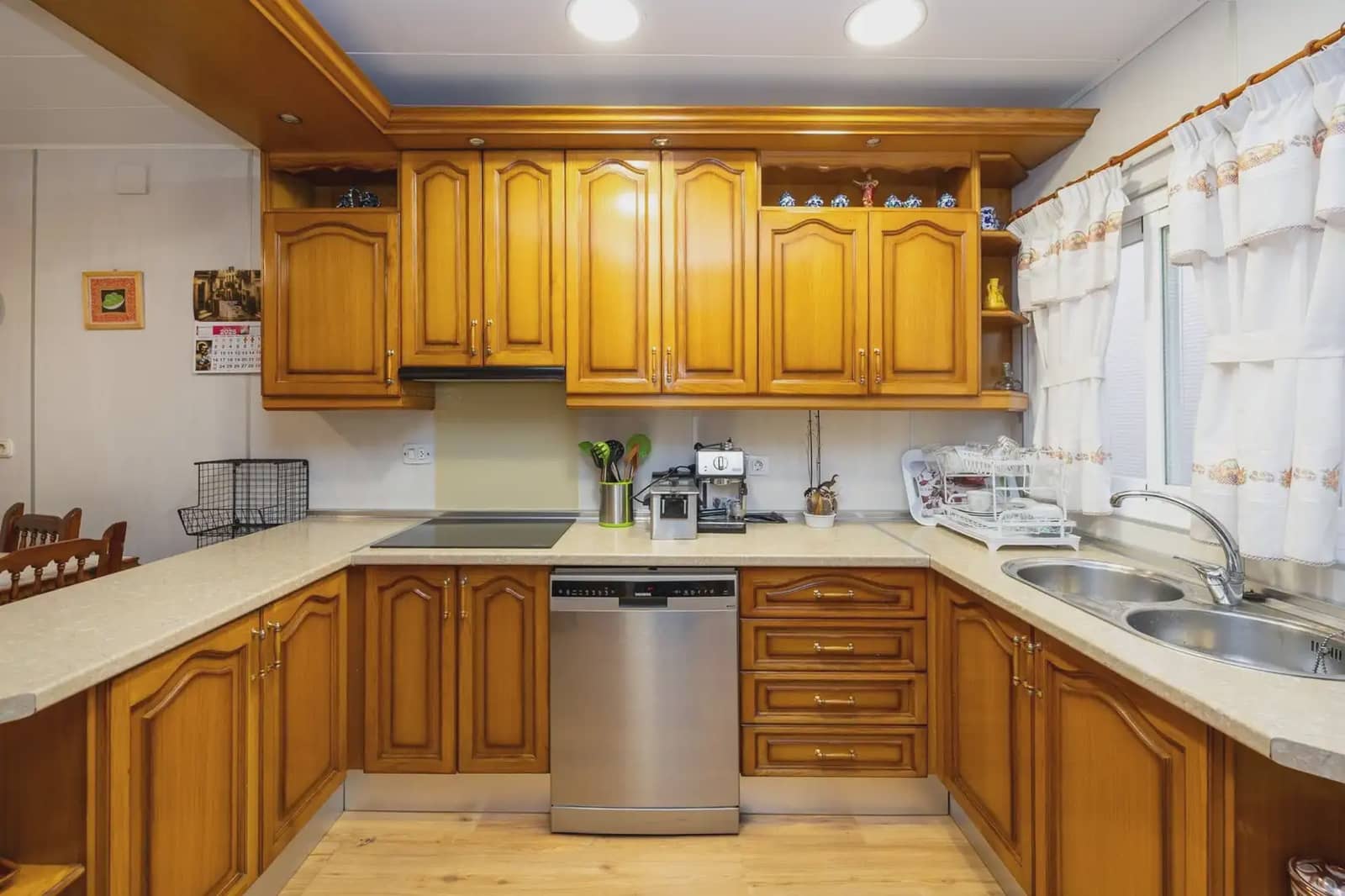 Lägenhet till salu i Granada stad med garage - 420 000 € (Ref: 9836984)