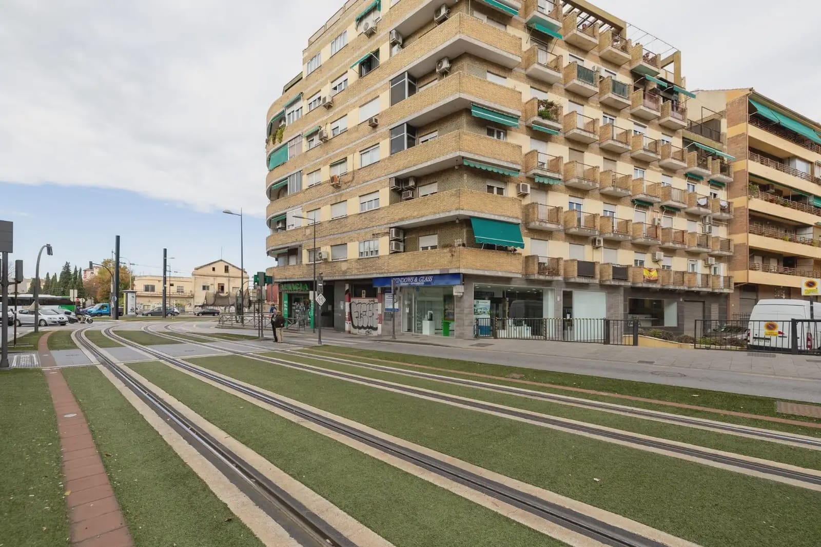 Lägenhet till salu i Granada stad med garage - 420 000 € (Ref: 9836984)