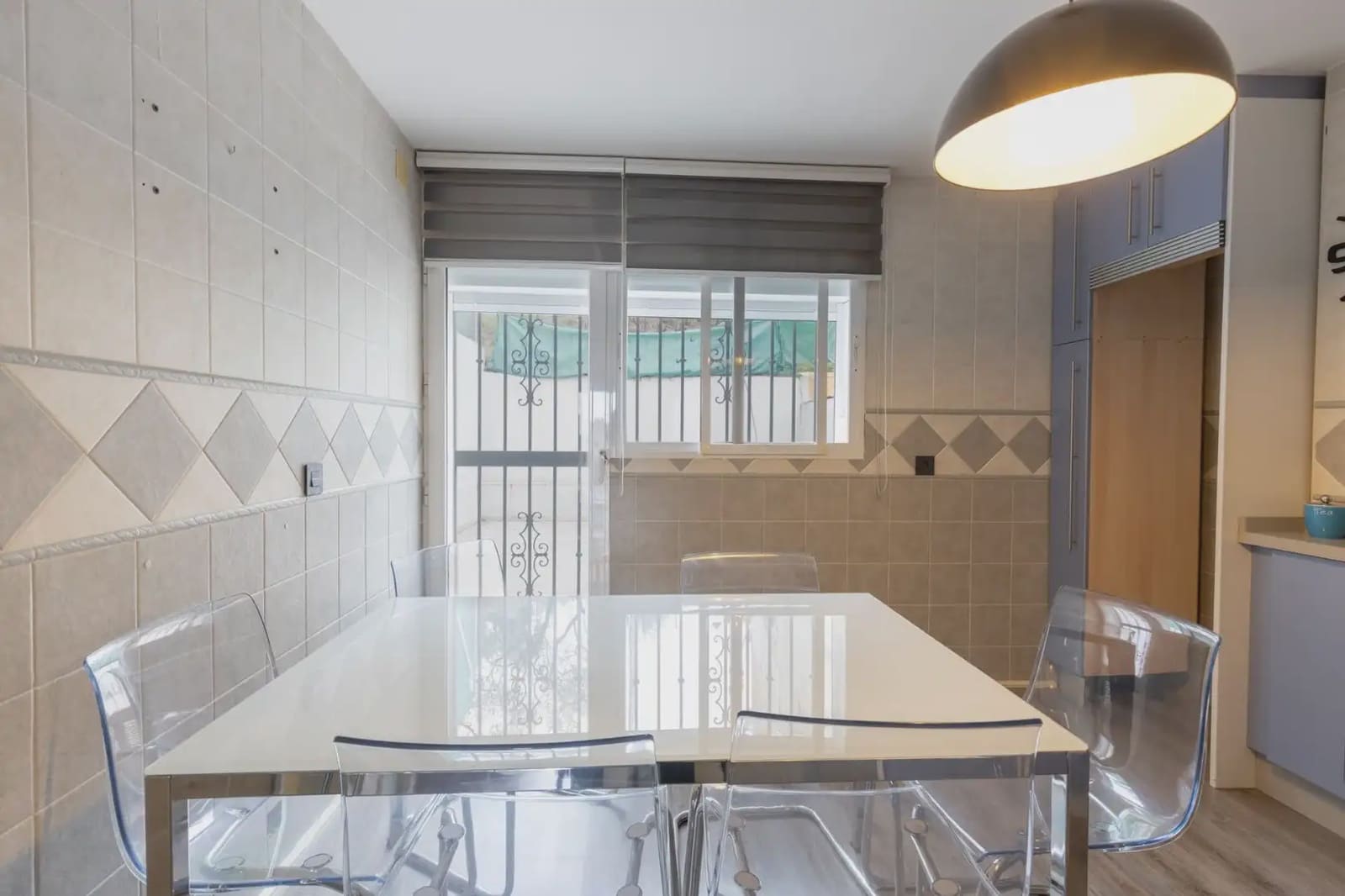 Villetta a Schiera in vendita in Guevejar con garage - 260.000 € (Rif: 9836986)
