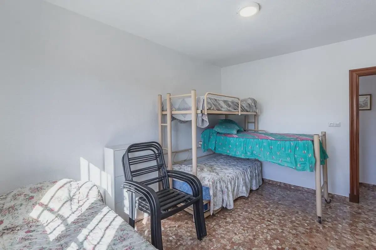 Villa til salg i Atarfe med swimmingpool garage - € 370.000 (Ref: 9836988)