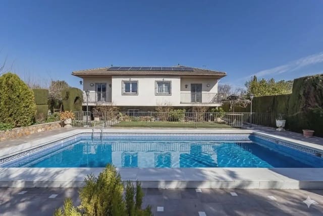 Villa til salg i Atarfe med swimmingpool garage - € 370.000 (Ref: 9836988)