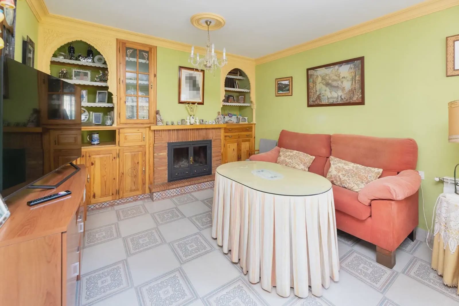 Villa zu verkaufen in Cogollos Vega mit Pool Garage - 236.000 € (Ref: 9836989)