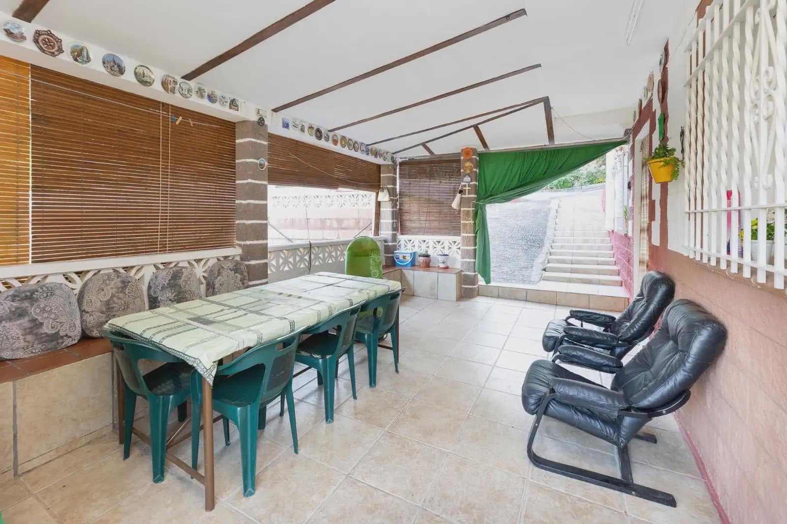 Villa zu verkaufen in Cogollos Vega mit Pool Garage - 236.000 € (Ref: 9836989)