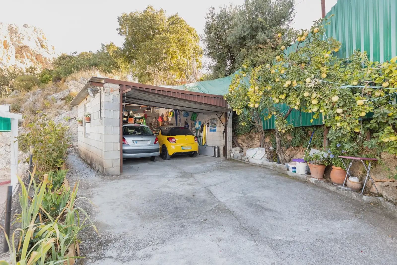 Villa zu verkaufen in Cogollos Vega mit Pool Garage - 236.000 € (Ref: 9836989)