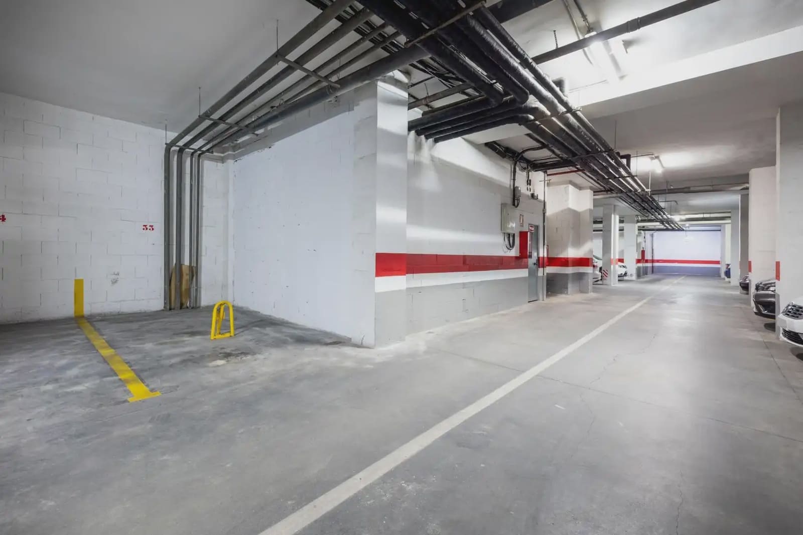 Garaż na sprzedaż w Miasto Grenada - 23 000 € (Ref: 9836991)