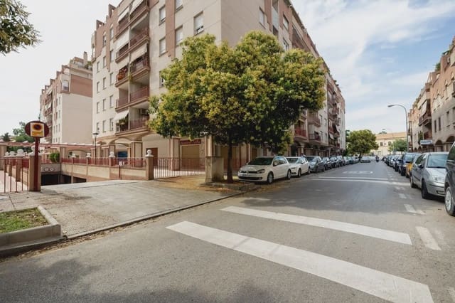 Garaż na sprzedaż w Angustias - Chana - Encina, Miasto Grenada - 23 000 € (Ref: 9836991)