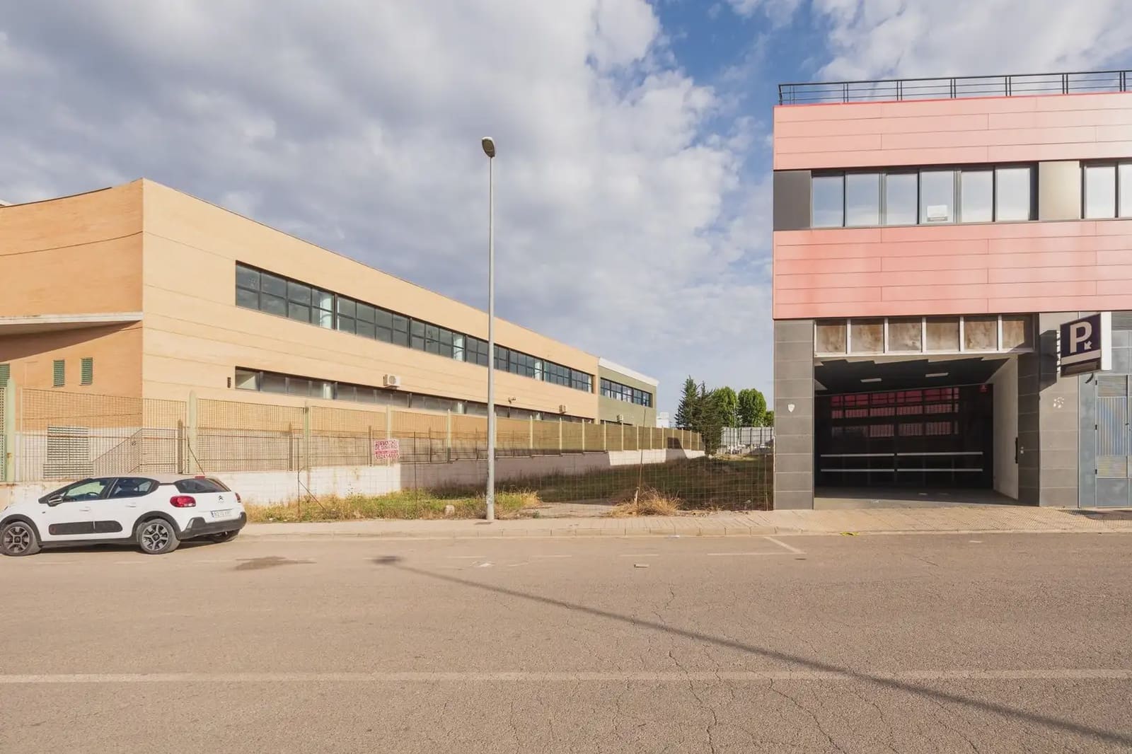 Building Plot for sale in Armilla - € 1,500,000 (Ref: 9836992)