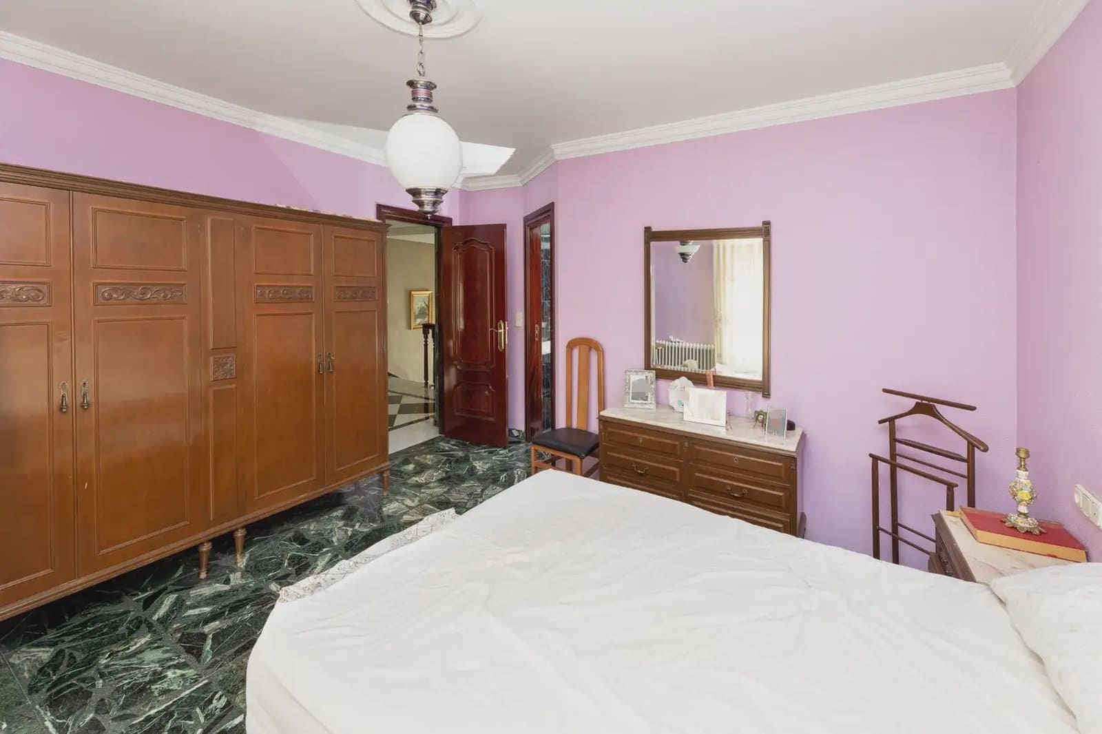 Villa for sale in Santa Fe with garage - € 325,000 (Ref: 9836993)