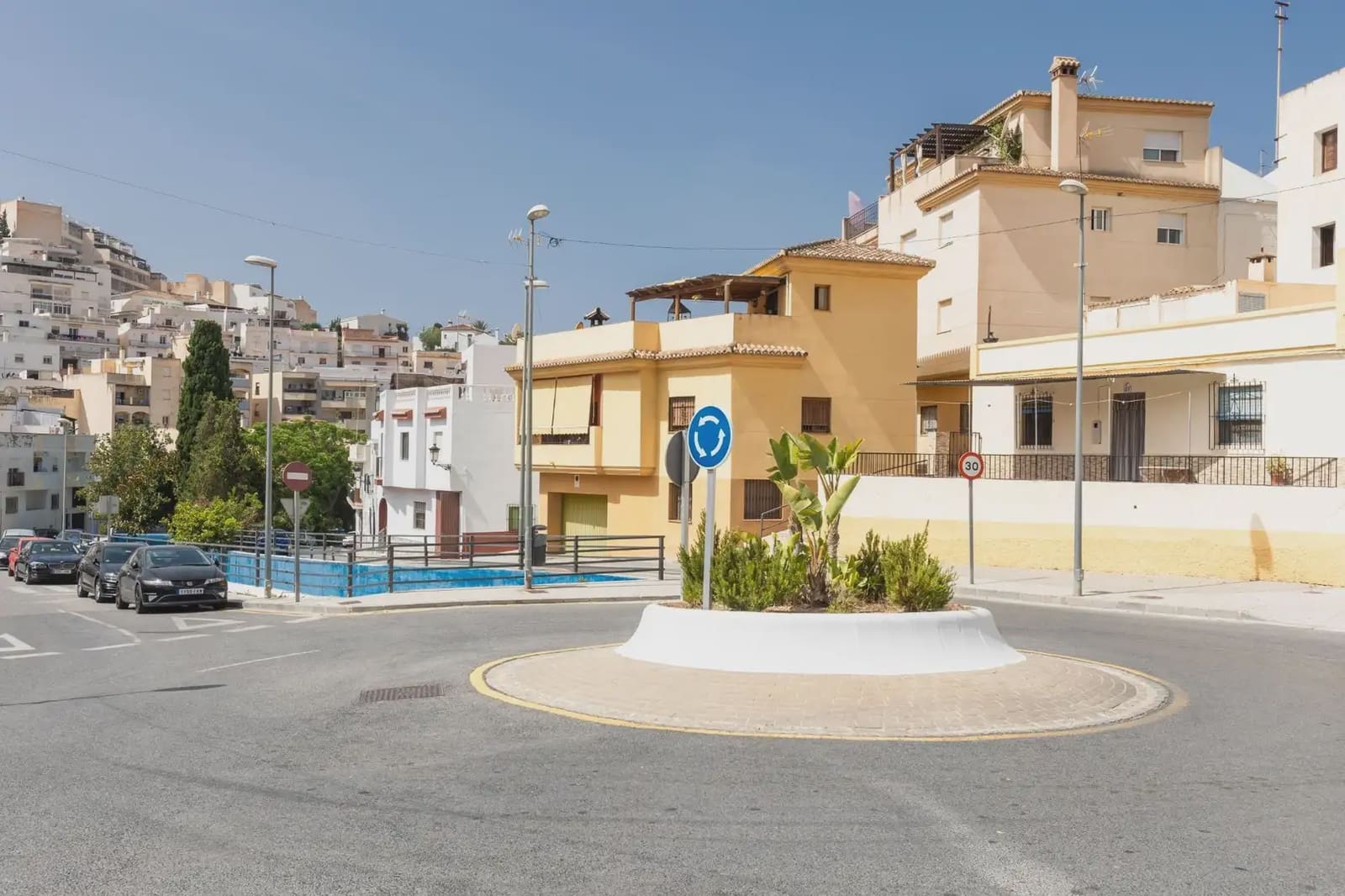 Building Plot for sale in Almunecar - € 990,000 (Ref: 9836994)