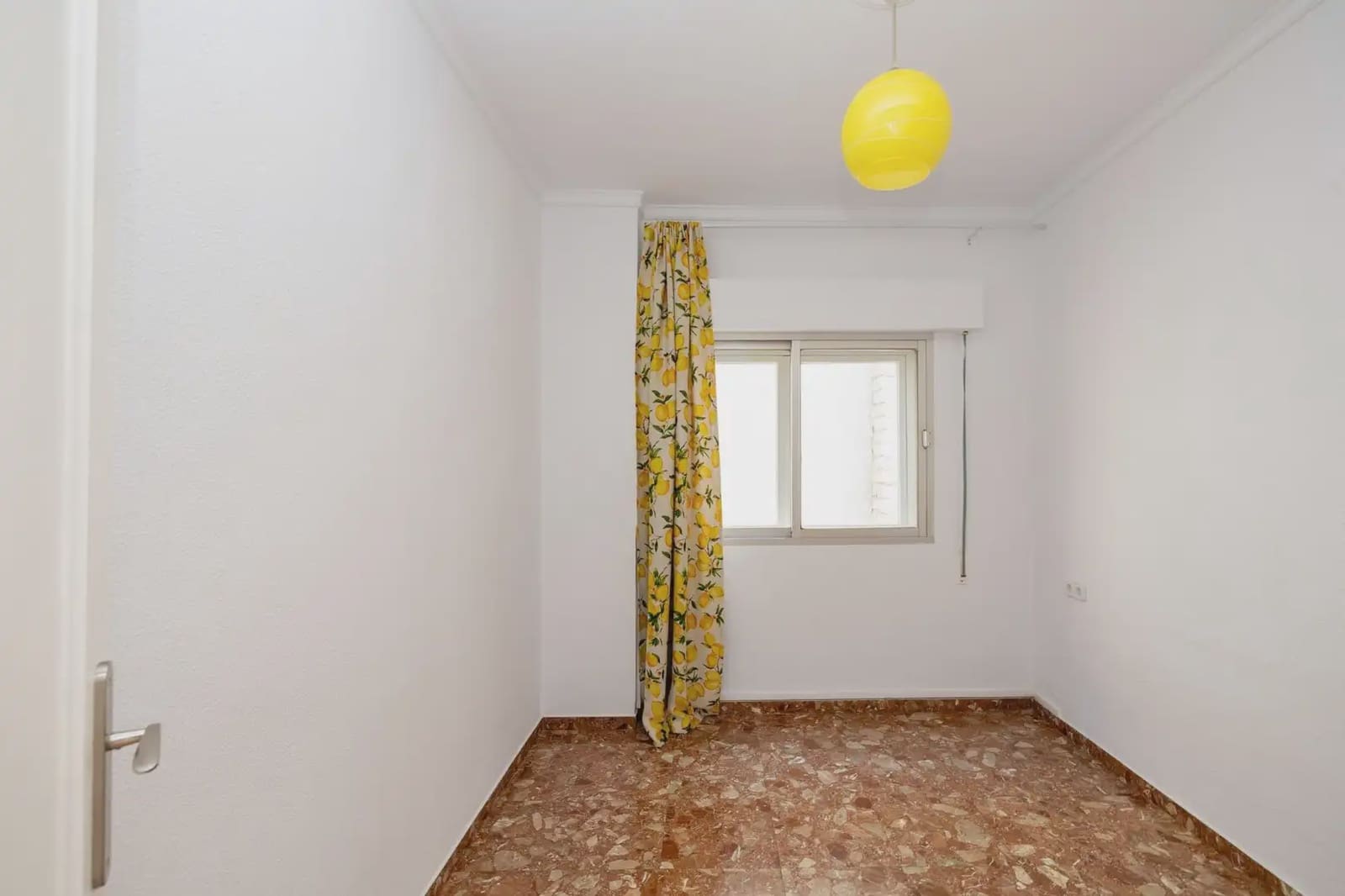 Byhus til salg i Armilla med garage - € 284.000 (Ref: 9836995)
