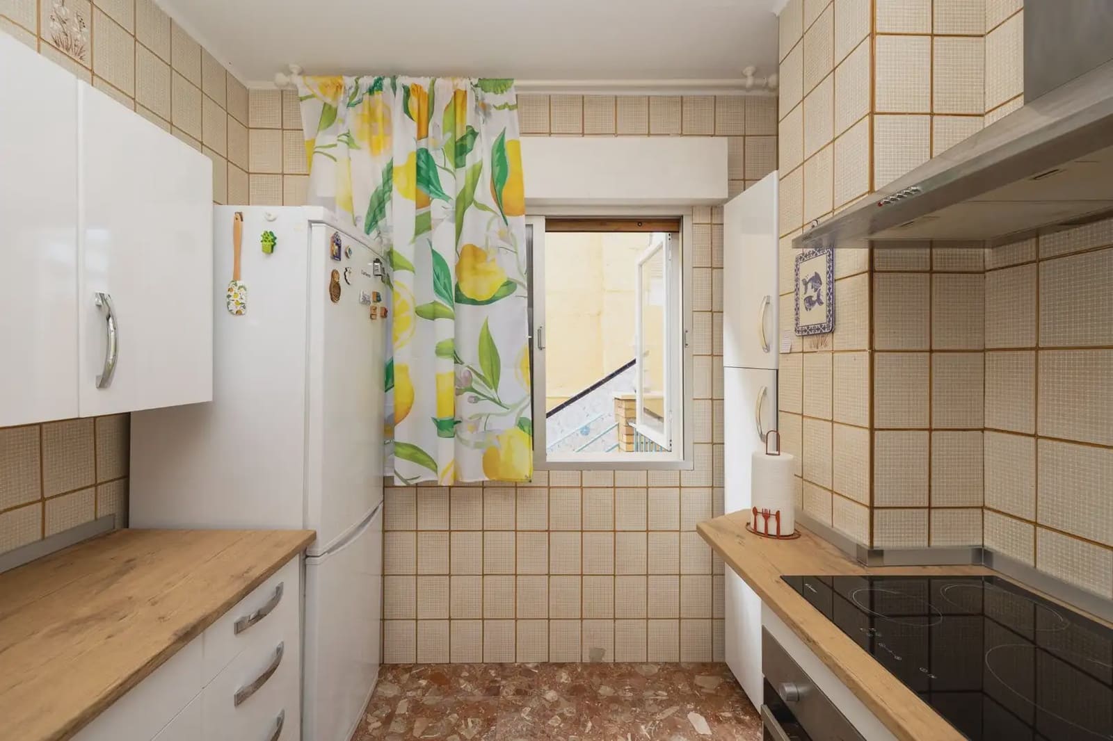 Byhus til salg i Armilla med garage - € 284.000 (Ref: 9836995)