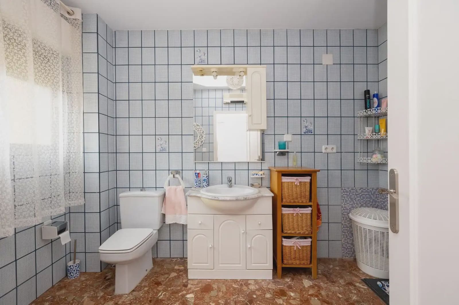 Byhus til salg i Armilla med garage - € 284.000 (Ref: 9836995)