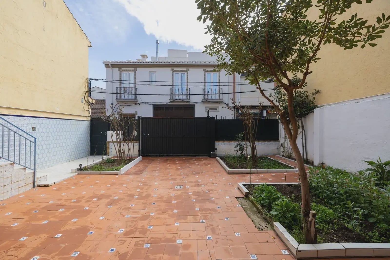 Byhus til salg i Armilla med garage - € 284.000 (Ref: 9836995)