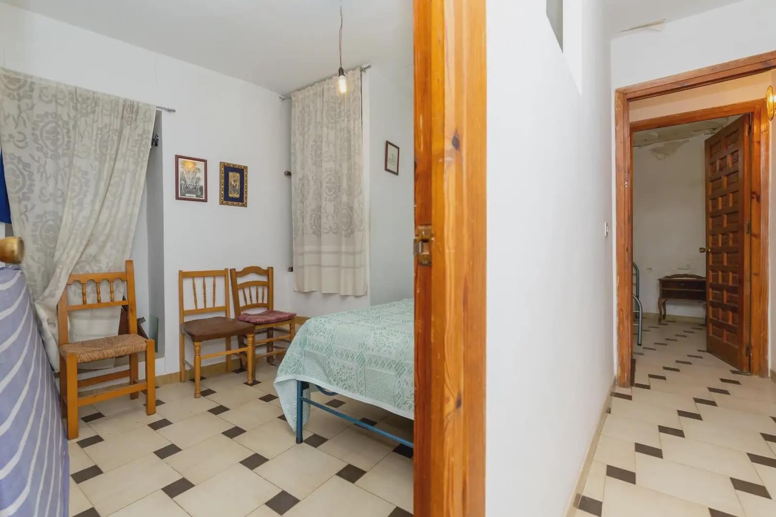Dom na sprzedaż w Bubion - 98 999 € (Ref: 9836996)