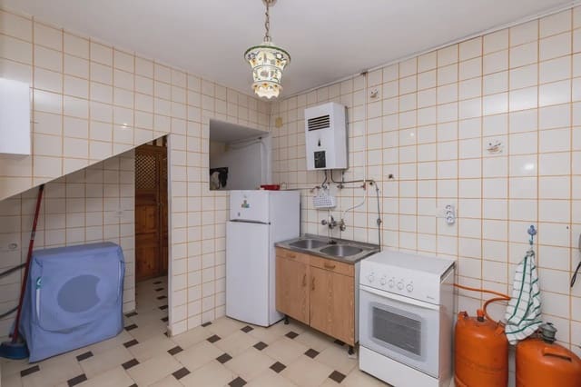 Dom na sprzedaż w Bubión - 98 999 € (Ref: 9836996)