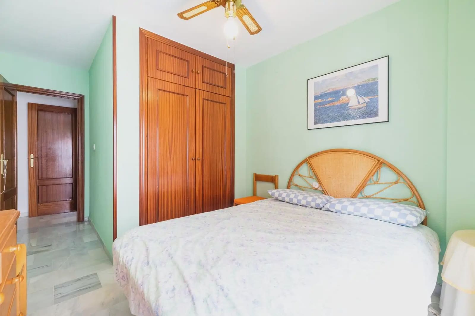 Flat for sale in Motril - € 175,000 (Ref: 9836997)
