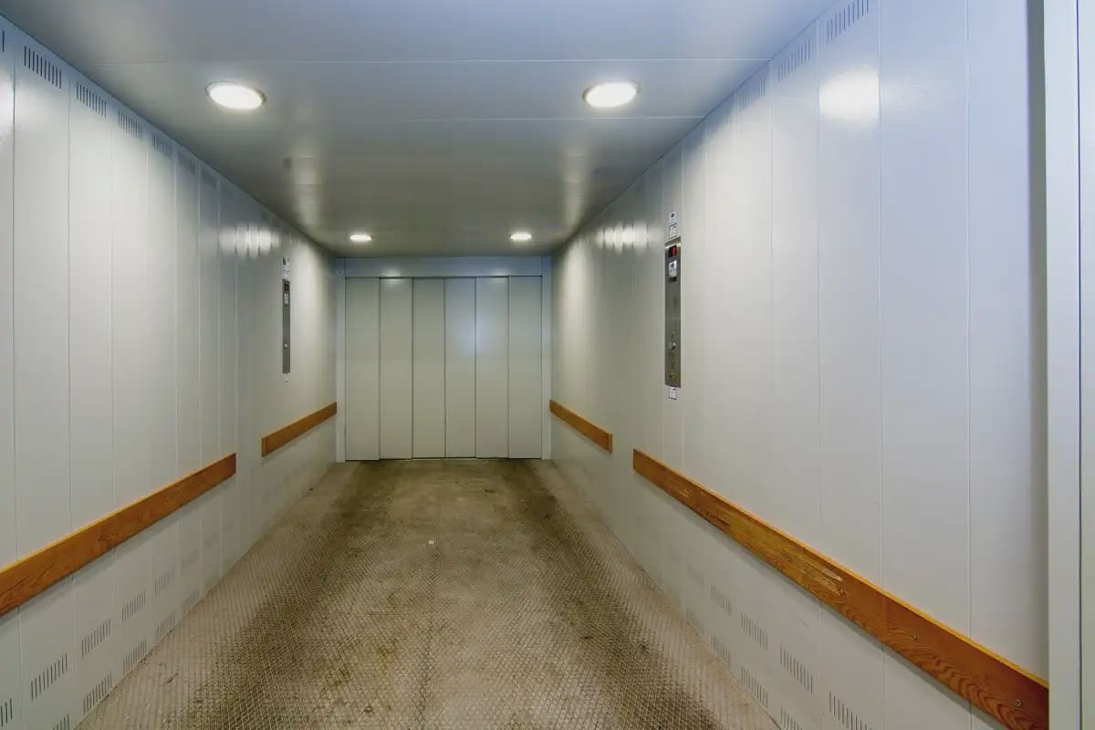 Garage for sale in Granada city - € 39,499 (Ref: 9836998)