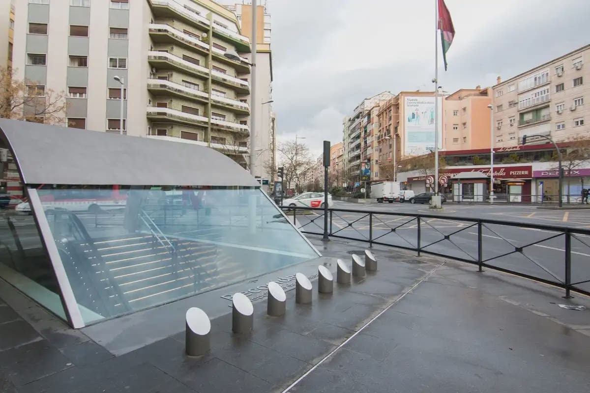 Garage for sale in Granada city - € 39,499 (Ref: 9836998)