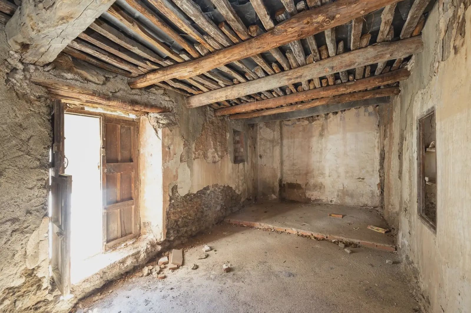 Dom na sprzedaż w Bubion - 60 000 € (Ref: 9836999)