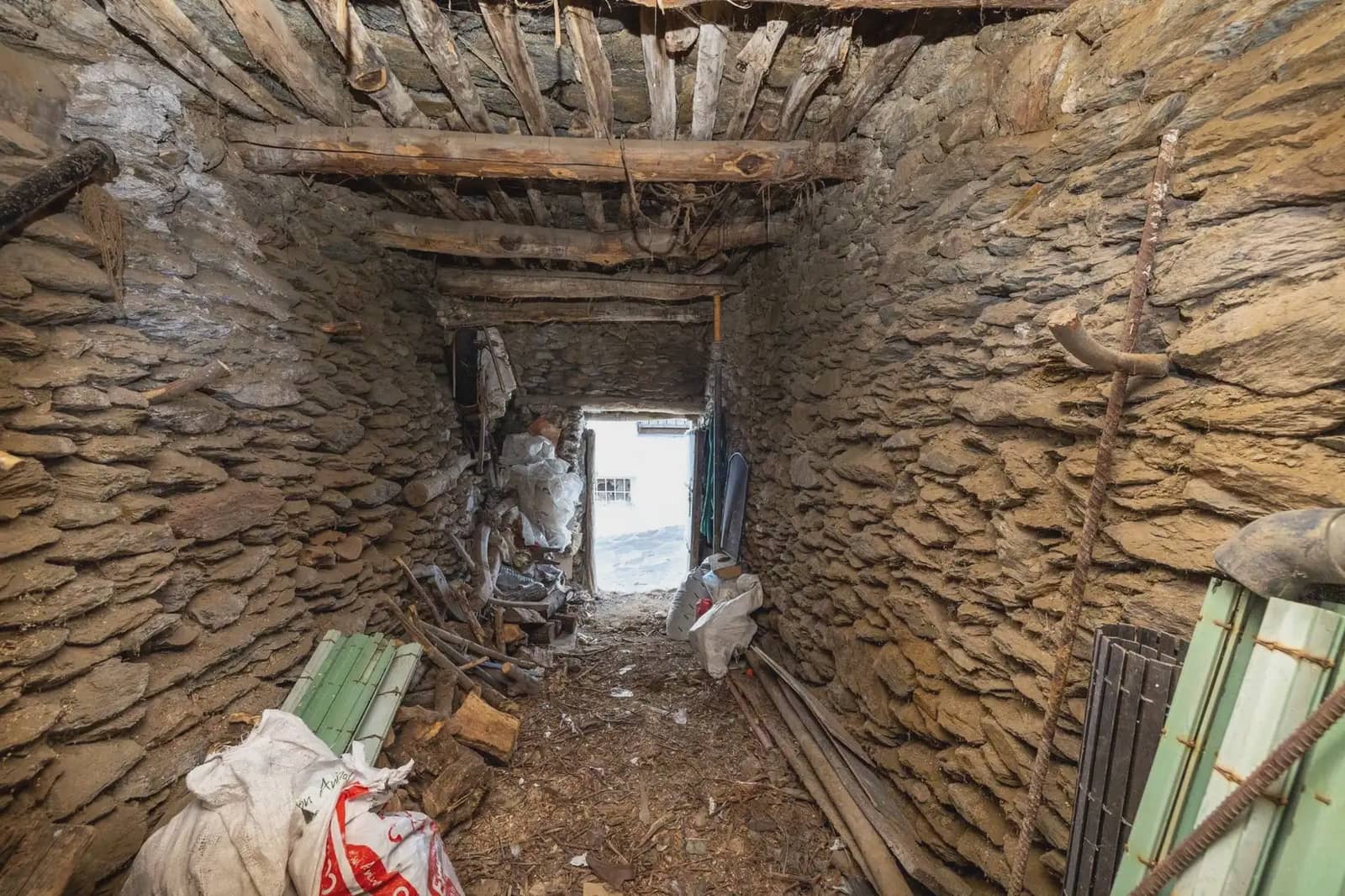 Dom na sprzedaż w Bubion - 60 000 € (Ref: 9836999)