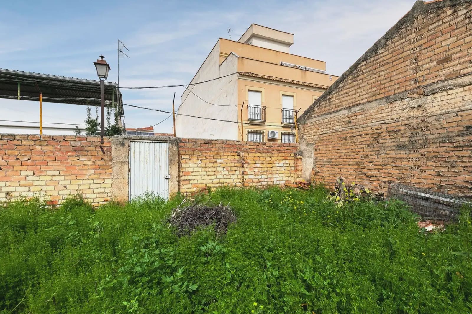 Building Plot for sale in Armilla - € 400,000 (Ref: 9837001)