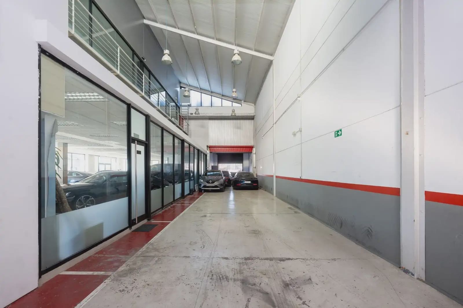 Local Comercial en Peligros en venta - 2.100.000 € (Ref: 9837002)