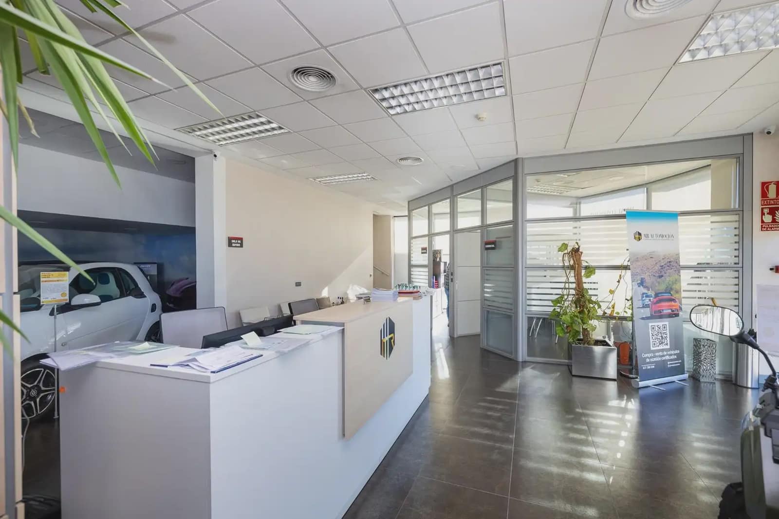 Local Comercial en Peligros en venta - 2.100.000 € (Ref: 9837002)